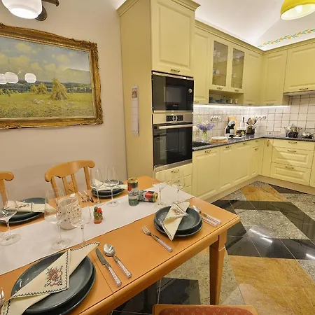 Apartment Dalia Janackovo Nabrezi Prague